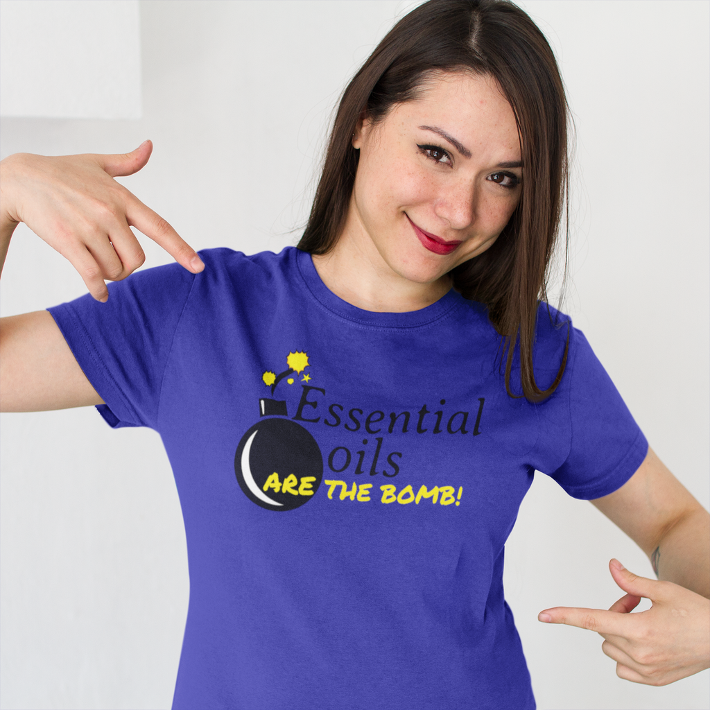 "Essential oils are the BOMB" T-Shirt
